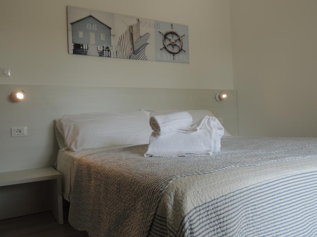 Hotel Ai Fiori Grado Luaran gambar