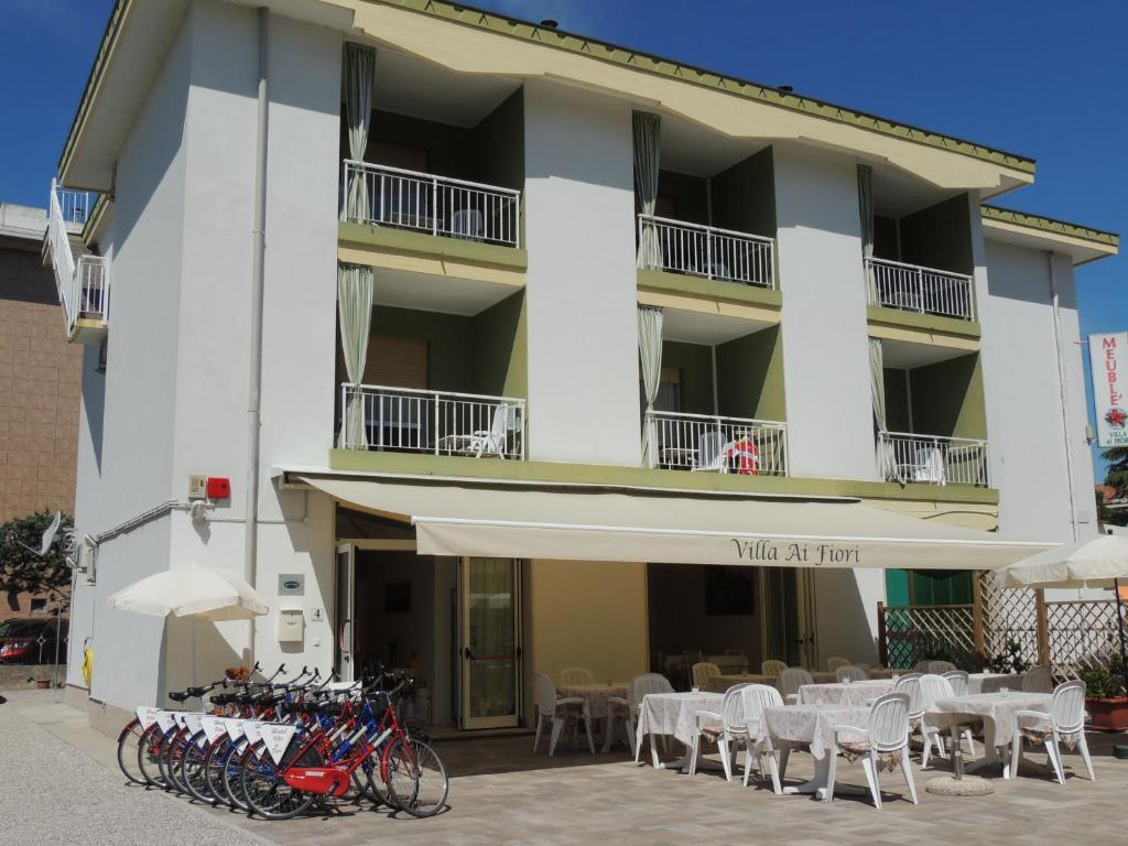 Hotel Ai Fiori Grado Luaran gambar